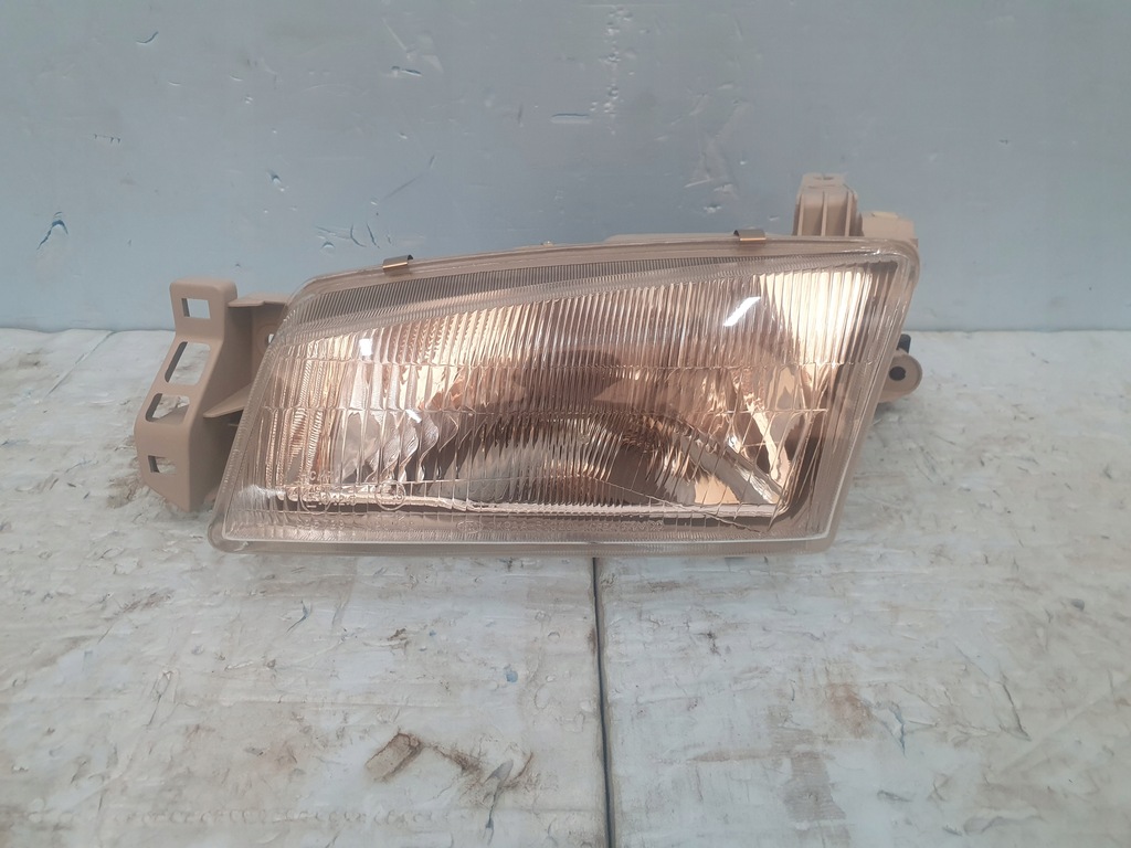 фото №1, Лампа kia clarus ліва перед передня nowa