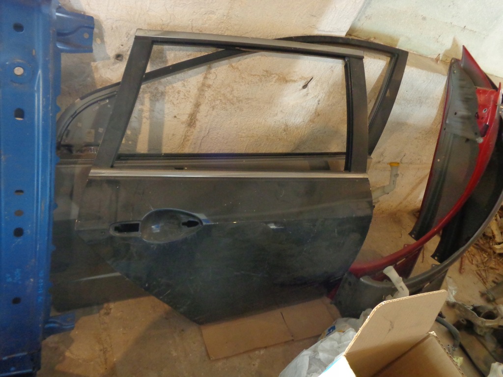 фото №1, Mazda 6 gh 2007-2012 дверь правое задняя kombi