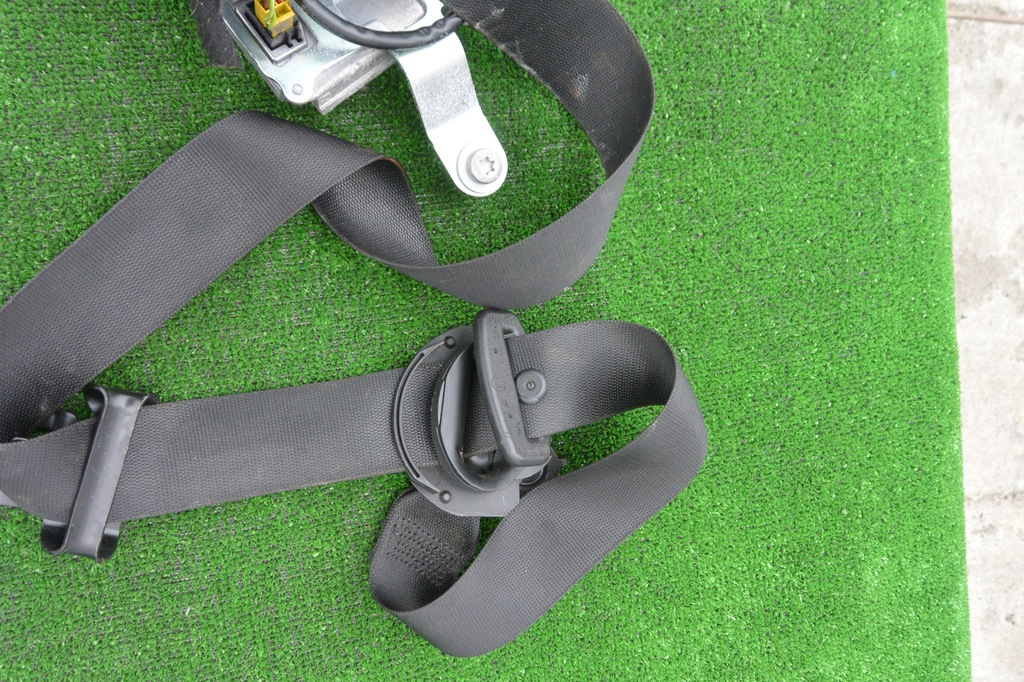 фото №7, Pas безопасности перед mercedes e-klasa w212