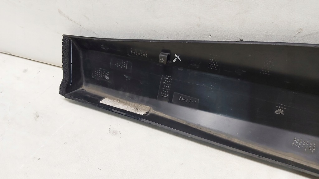 фото №8, Молдинг дверь перед задняя правая ford mustang mach-e