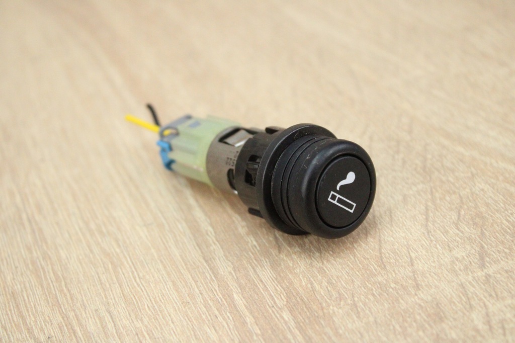 фото №1, Прикурювач chevrolet captiva lift