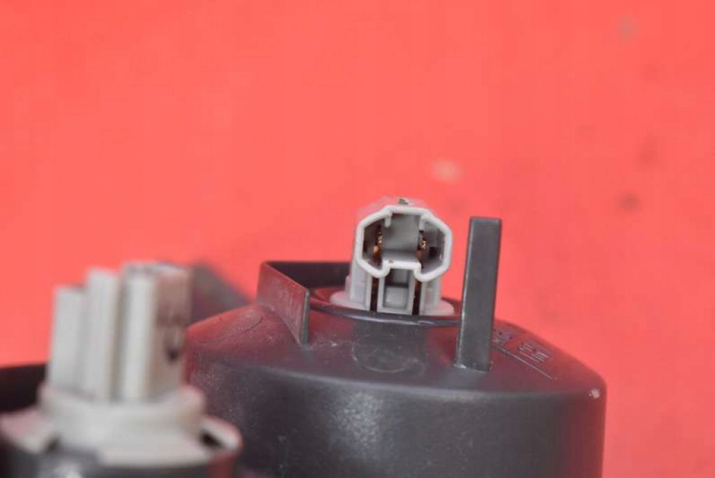 фото №8, Лампа ліва задня задня 226-61980 mazda 6 1 i gg sedan lift 05-07