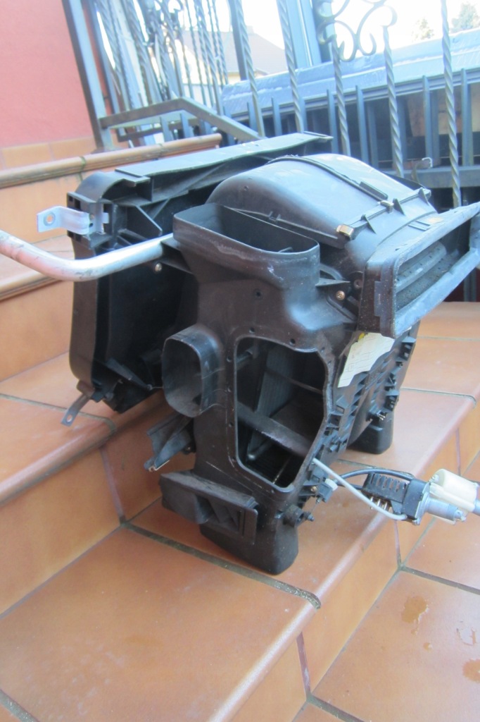 фото №5, Mercedes w124 e sedan coupe kombi корпус отопителя отопитель valeo