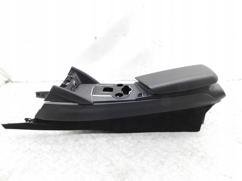 фото №14, Тунель підлокітник зарядний пристрій - alfa romeo stelvio 16-22 eu