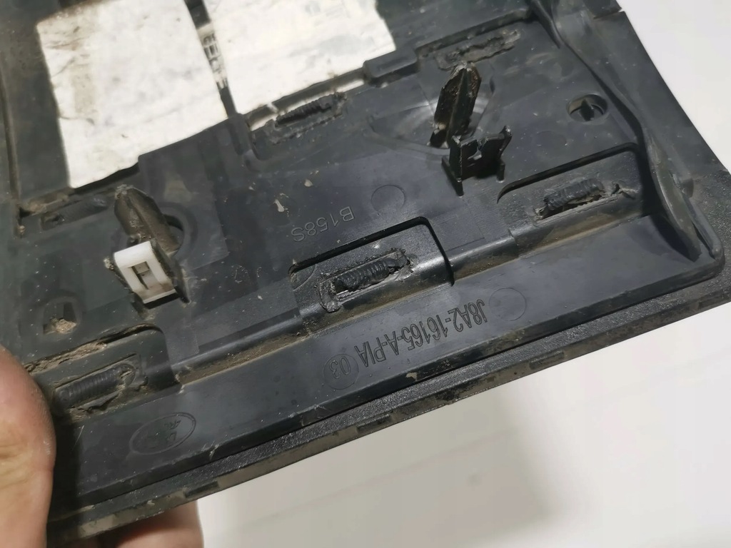 фото №4, Land rover range rover velar l560 молдинг крыла