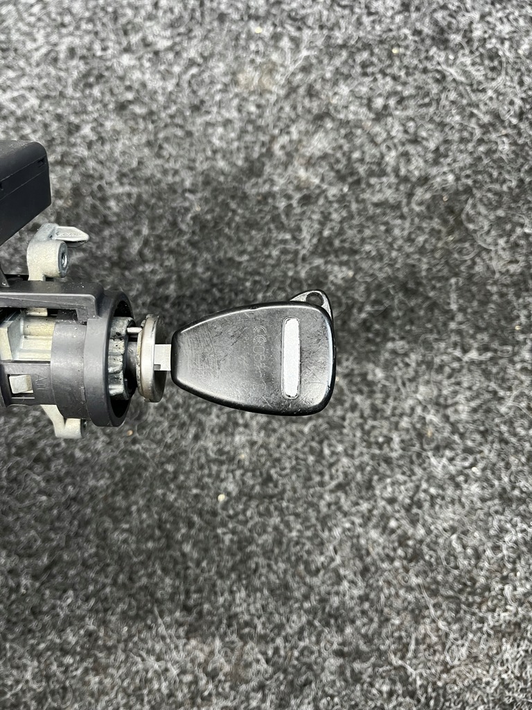 фото №8, Замок запалювання ключ chrysler sebring iii 05026164al