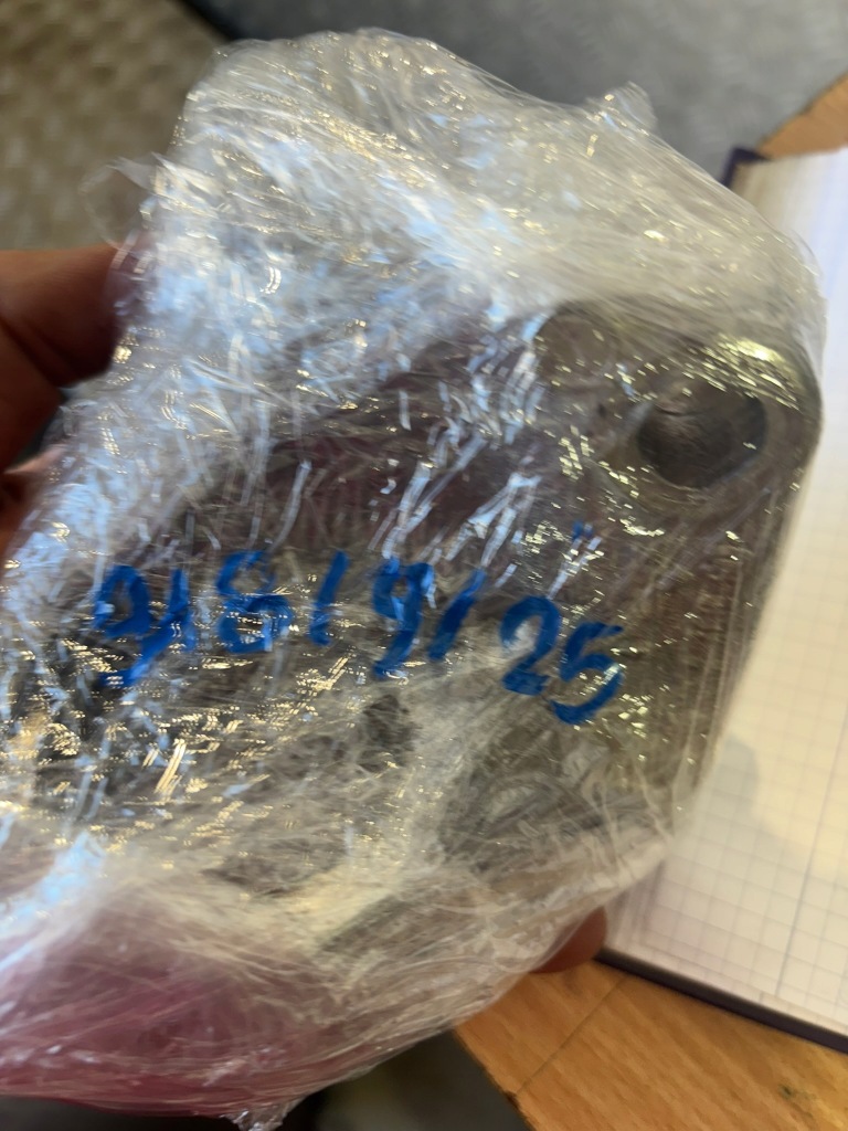 Підпора піввісь peugeot 208 i 9680276980 Оригінал