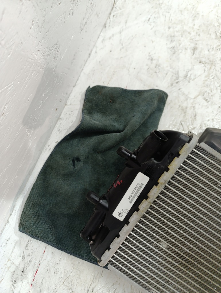 фото №10, Audi rs3 8v rs4 радиатор дополнительная wody оригинал демонтаж 8k0121212c