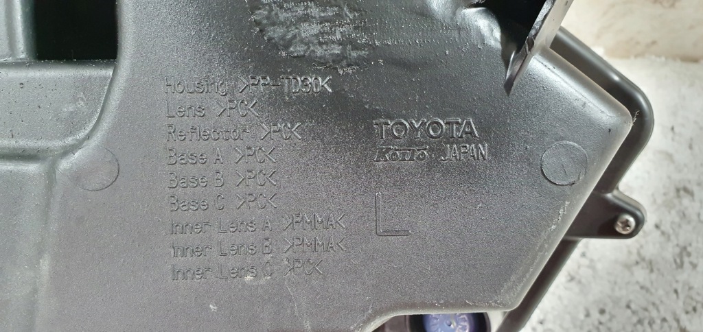 Купить Lexus nx дорестайлинг  фара drl+kierunkowskaz левый led eur оригинал