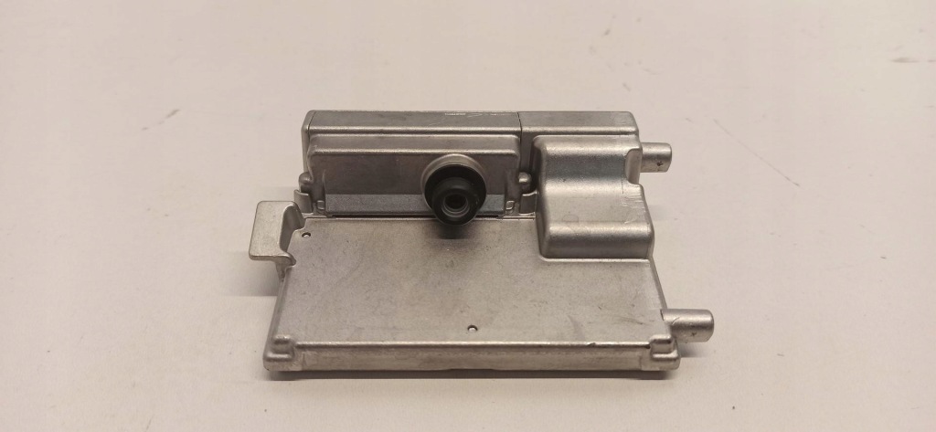 фото №1, Skoda enyaq камера ассистент поперечина 1ea980654l