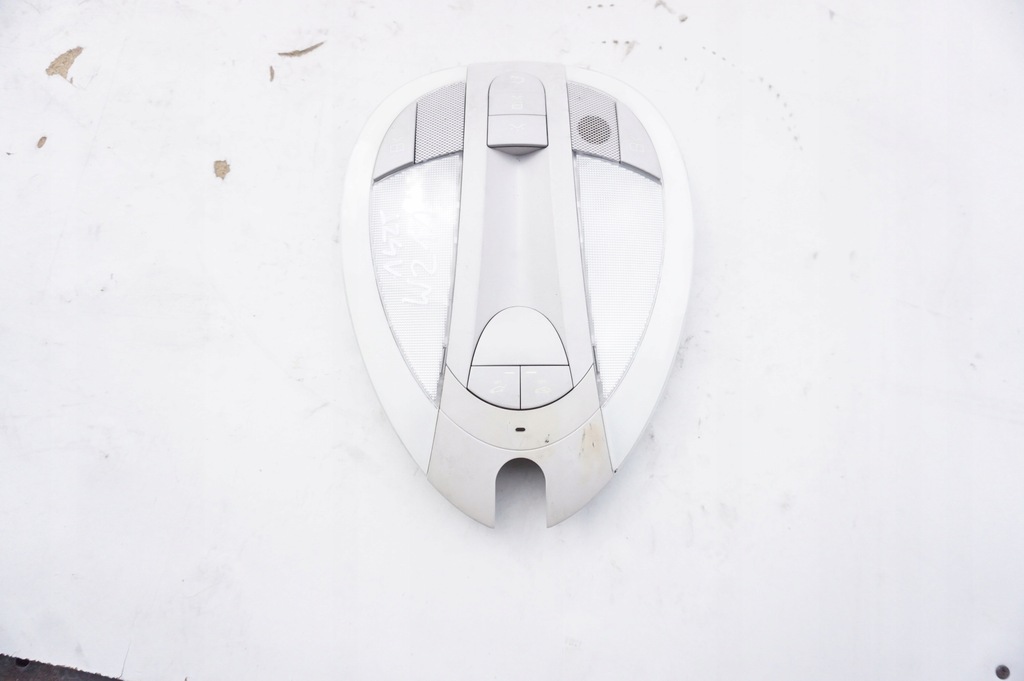 фото №1, Лампа освещение салона mercedes e w211