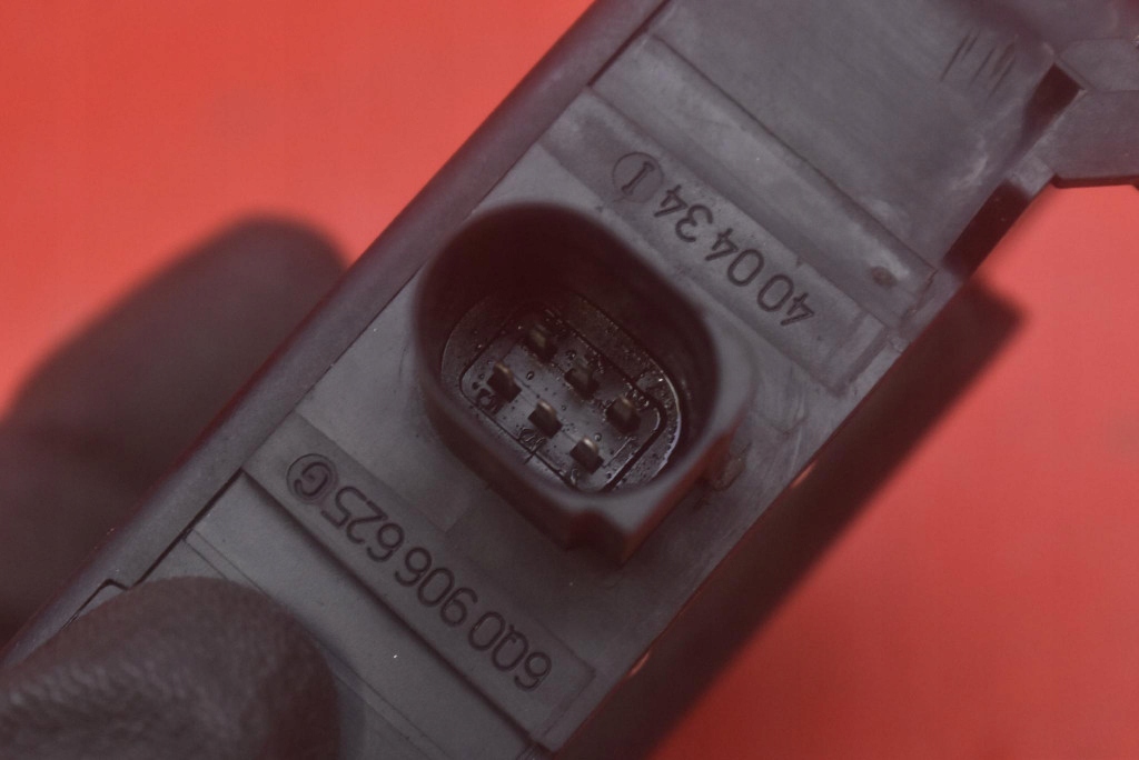 фото №7, Клапан магнитный 6q0906625g skoda roomster 1 i 1.9 tdi 105 km 06-10