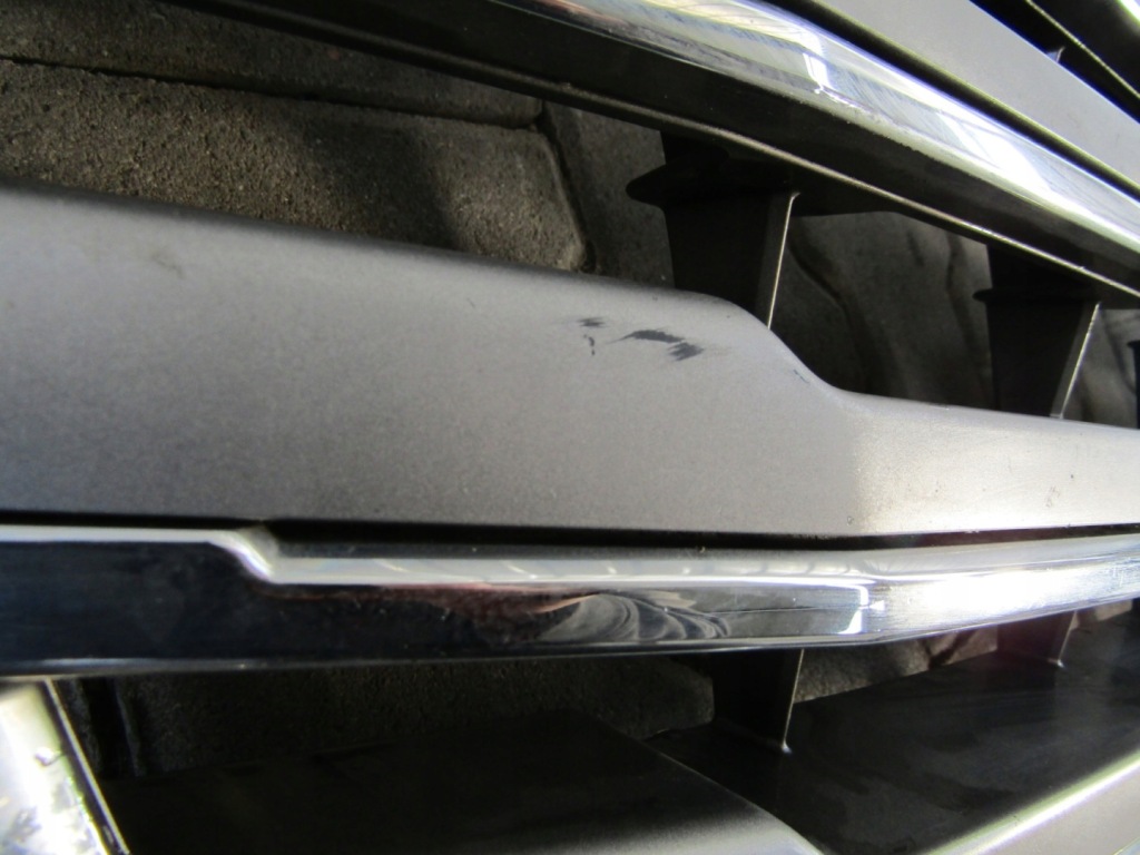 Решітка радіатора решітка радіатора бампер toyota land cruiser 12-15 lif Оригінал