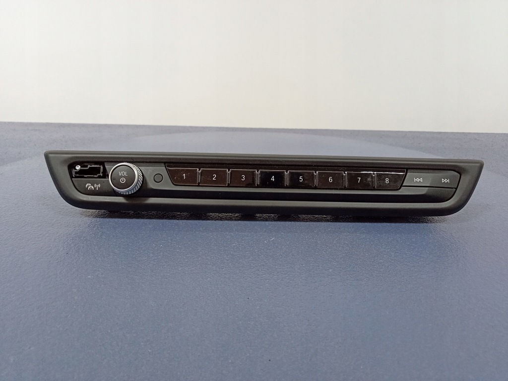 фото №1, Bmw 1 f40 2 f44 панель радио радио 5a47c50