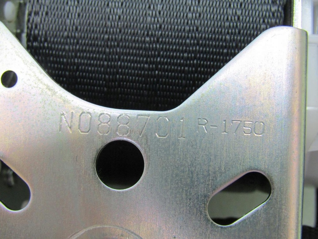 фото №9, Sx4 s-cross ii 23r pas натяжитель правый перед передний безопасности n088701