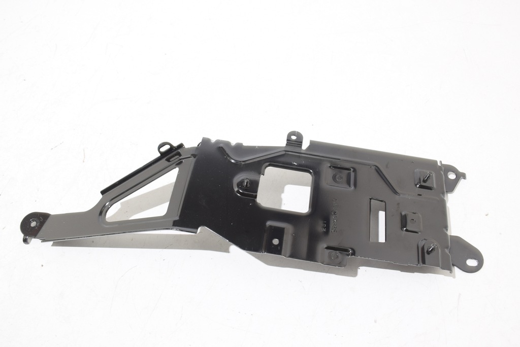 фото №10, Bmw x7 g07 / x7 g07 lci кронштейн усилителя аудио ram harman kardon lte tv