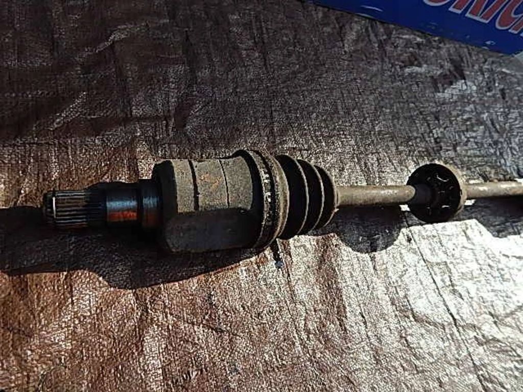 фото №3, Приводной вал правая kia carens 2,0crdi 02-06