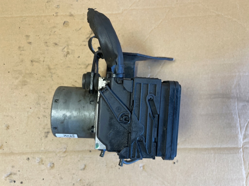 Kia picanto 1 рестайлинг  1.0 насос блок управления abs 5891007370 с Разборки