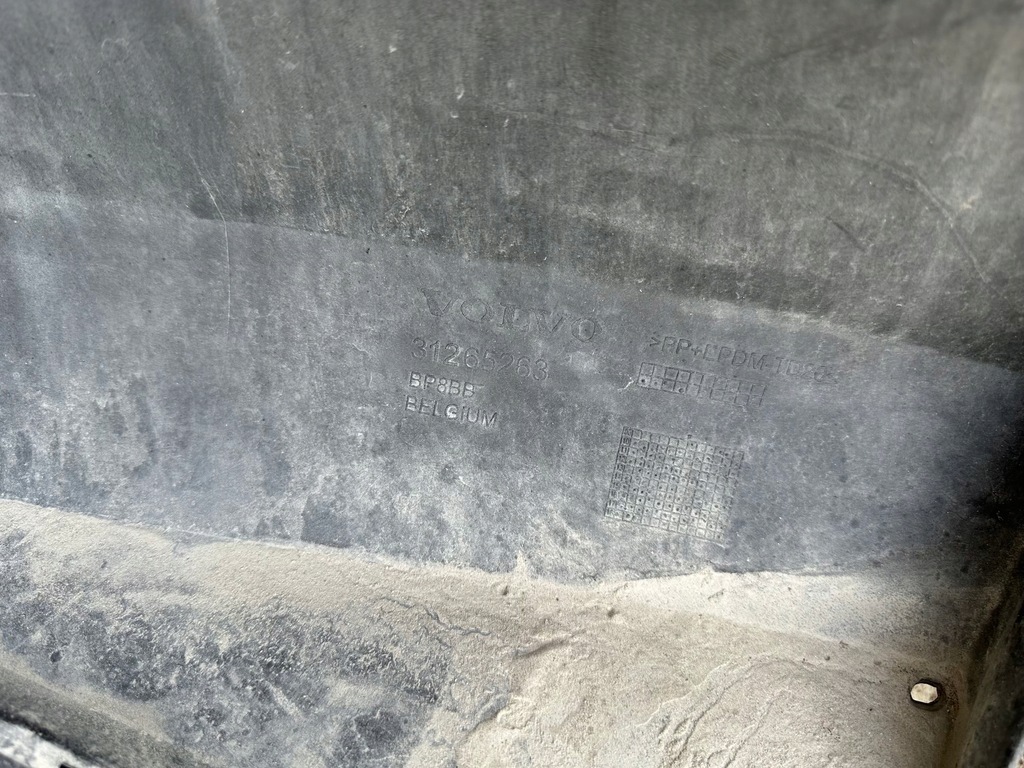 фото №9, Бампер задняя задний volvo v60 i lift 2013- r-design