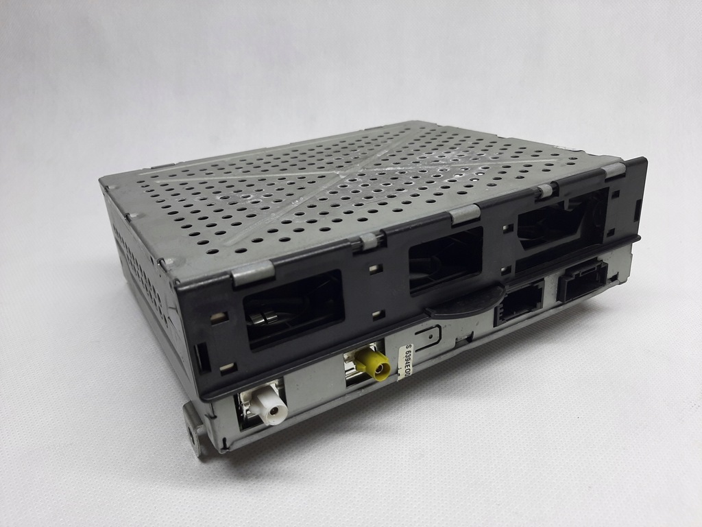 фото №1, Audi a6 c6 4f блок керування модуль радіо 4f0035541b