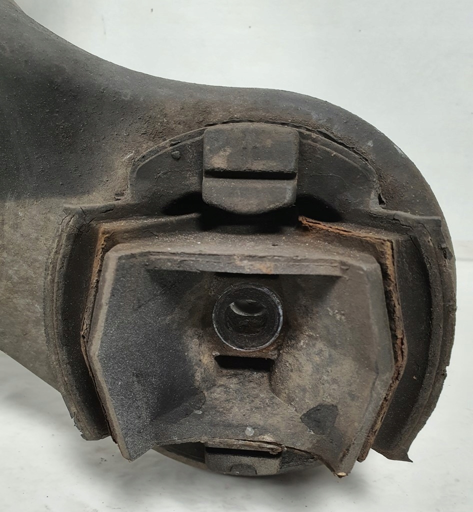 фото №5, Підрамник підрамник балка поперечина задня mercedes w220 3.7 v6