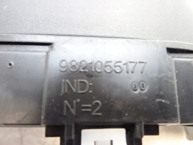 фото №8, Opel combo e защита заглушка руля 9821055177