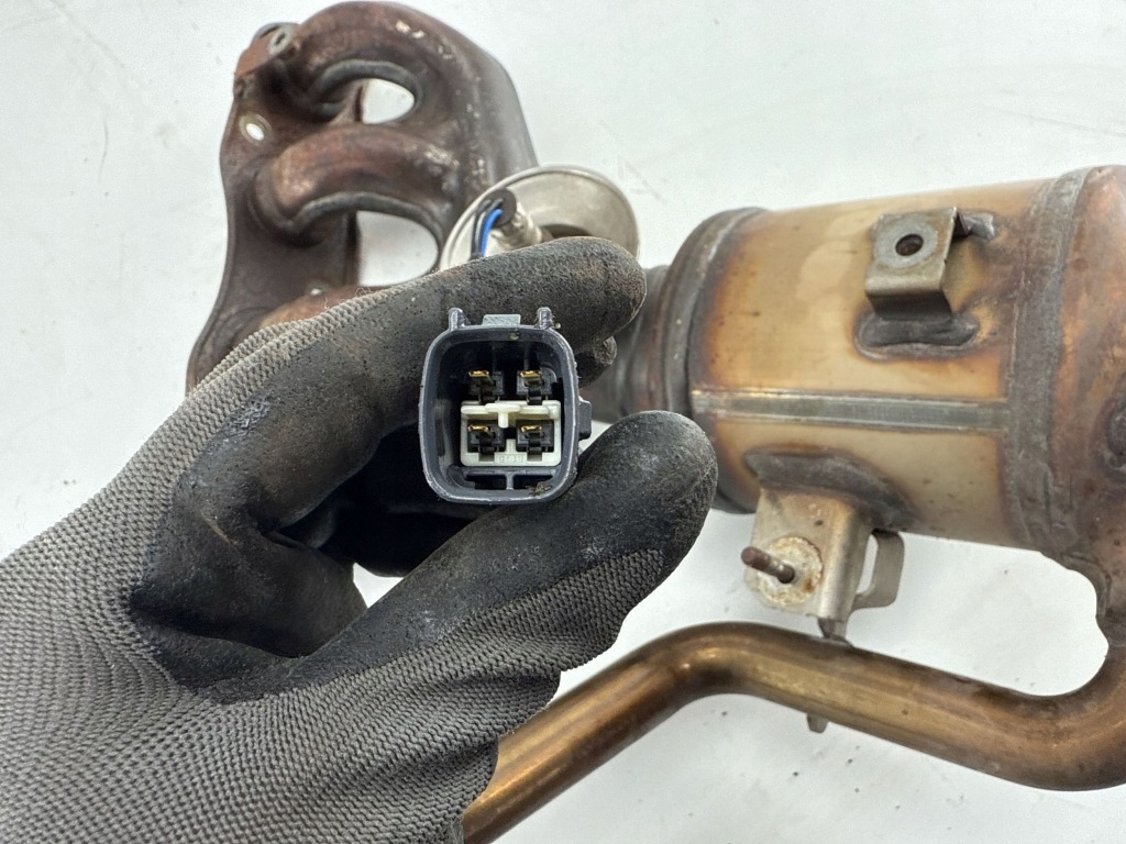 фото №10, Toyota corolla e210 e21 2023 katalizator/dpf