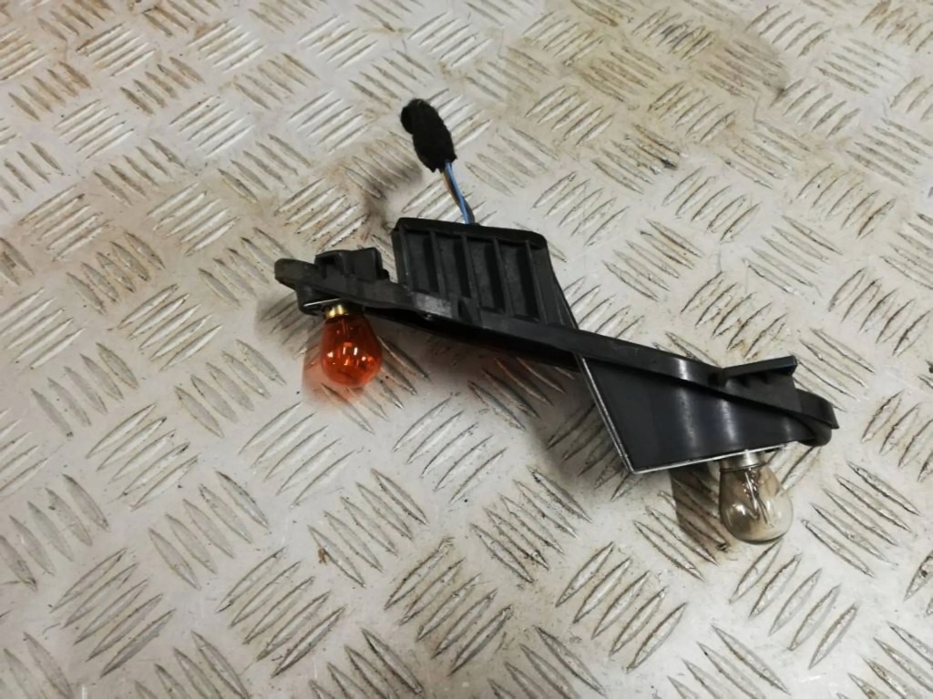 фото №1, Renault scenic iii вкладиш лампи задня задній правий