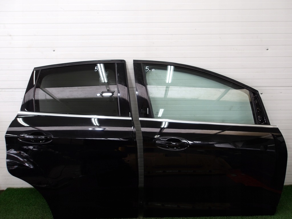 фото №1, Ford c-max mk2 lift дверь передние задние правое g1