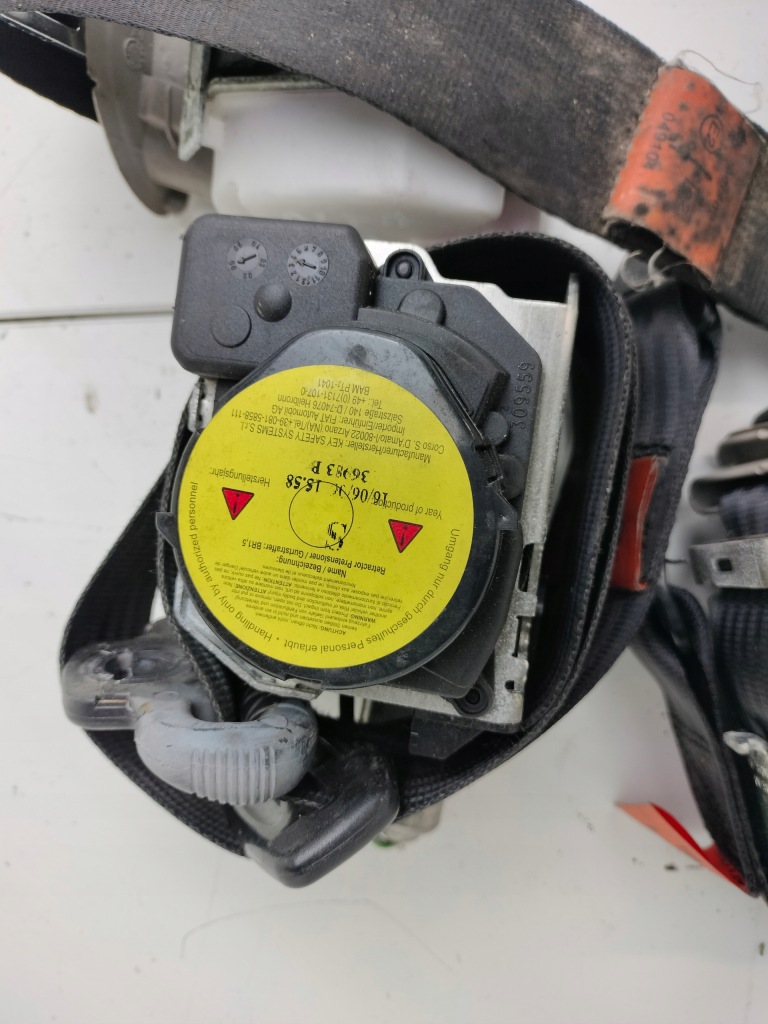 фото №2, Комплект ремни безопасности alfa romeo 147 5d