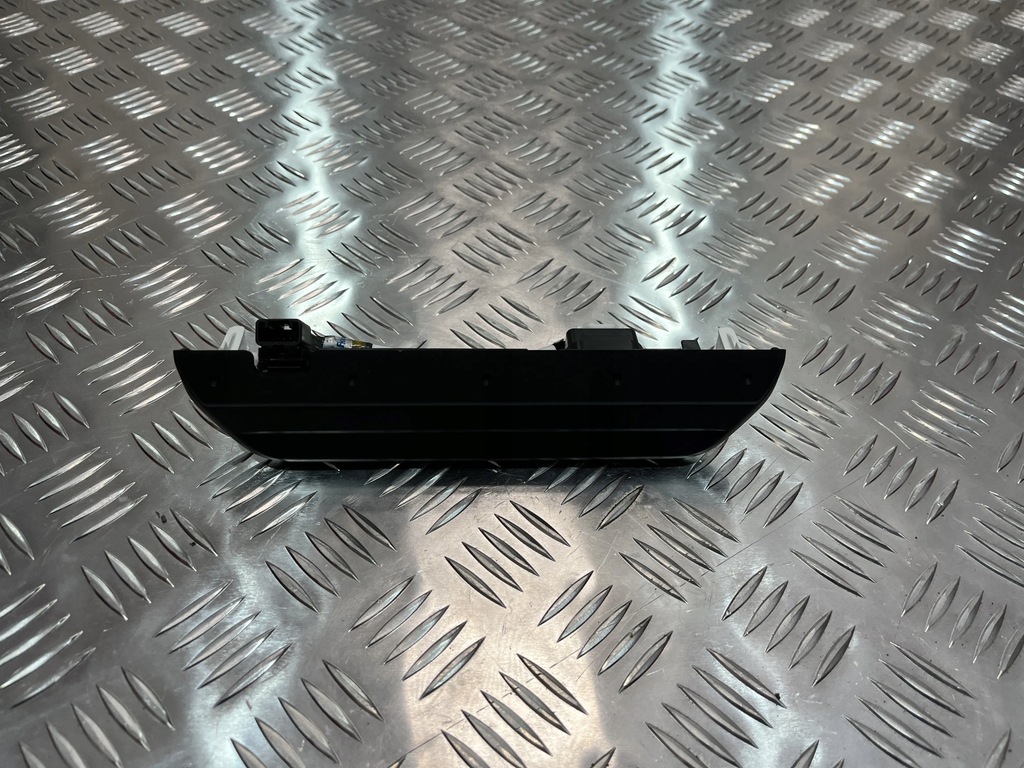 фото №1, Дисплей замки ремней mazda 3 iv bp 19-