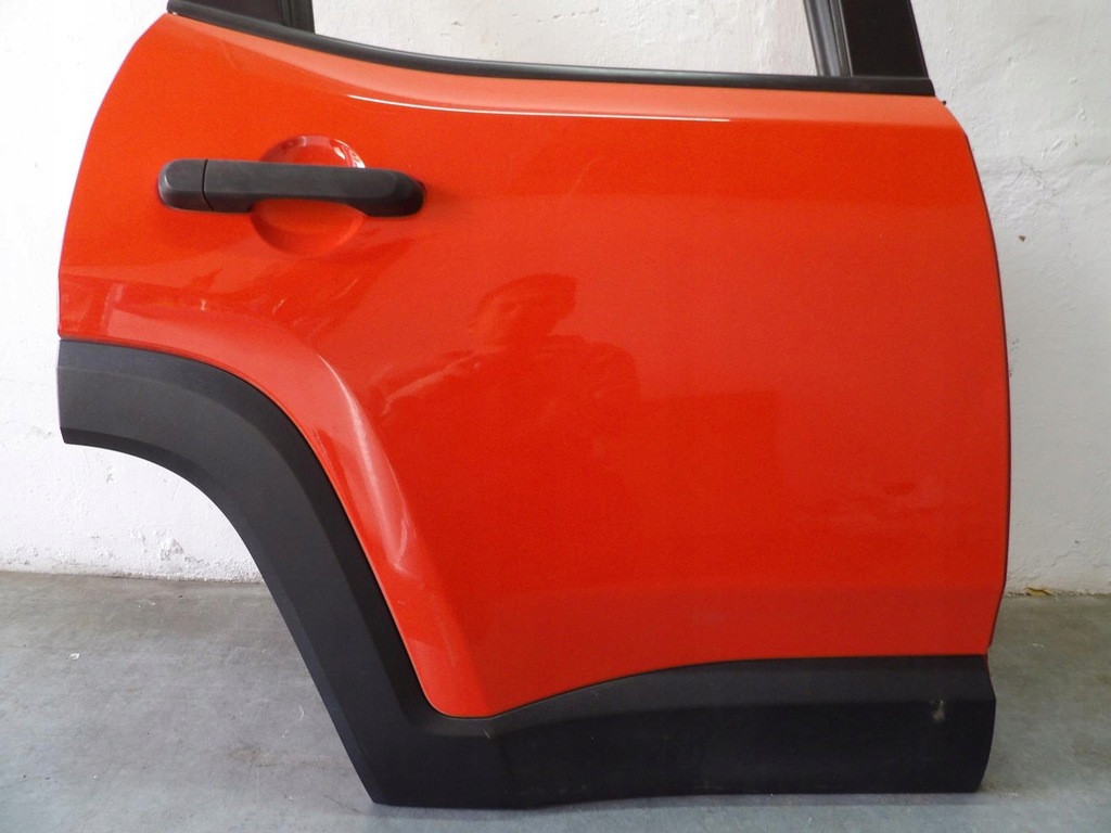 фото №3, Двері праве правий задня jeep renegade 2014- 562