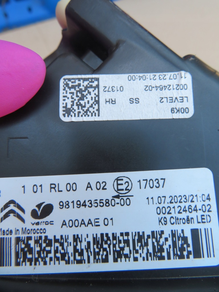 фото №14, Citroen berlingo iv лампа правая led 9819435580-00