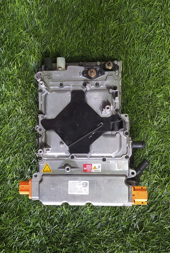 фото №5, Преобразователь напряжения porsche taycan 9j1959663