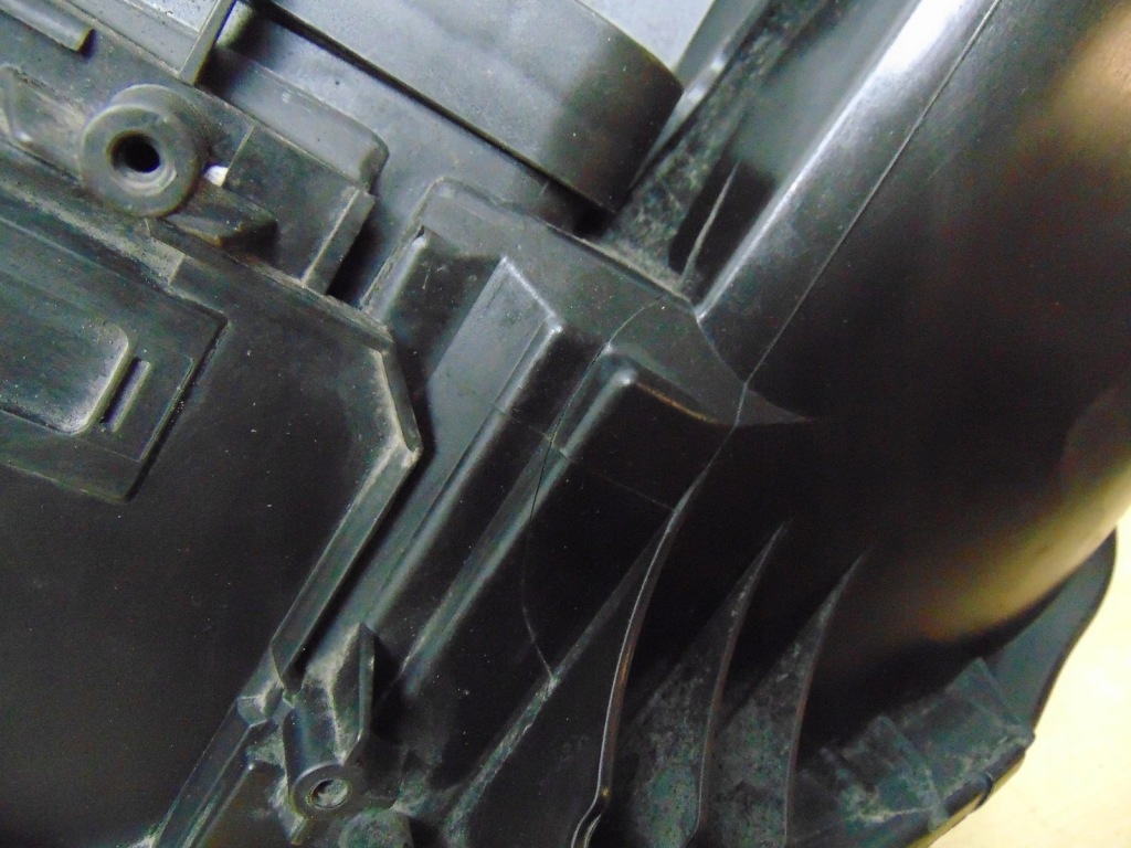 фото №14, Лампа правая перед vw touran 1t0941006r europa