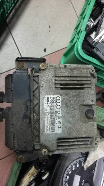 фото №1, Бортовой компьютер 03g906021cs audi a3 8p