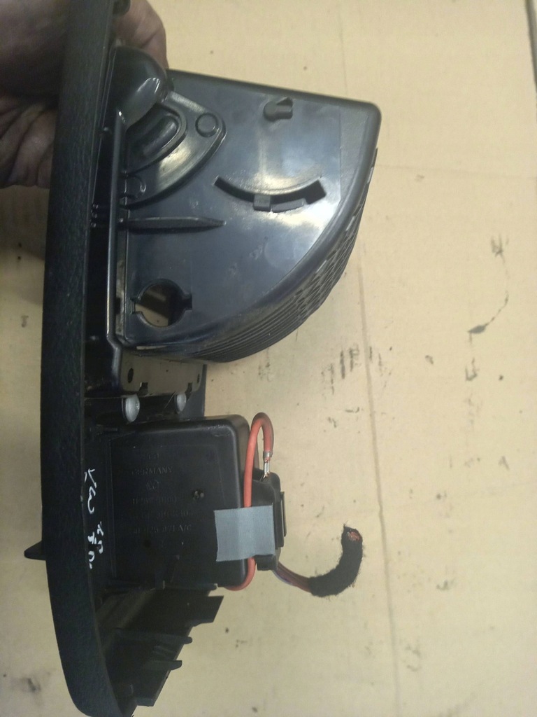 фото №7, Попільничка volkswagen passat b5.5 3b0867962c