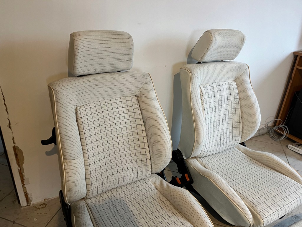 Купити Vw golf 1 mk1 cabrio оригінальний gti karmann сидіння заднє сидіння обшивки 1987