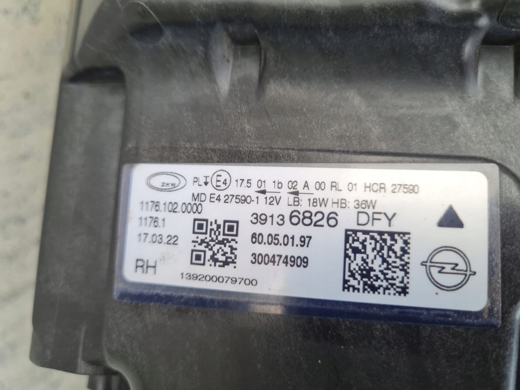 Opel insignia b рестайлінг  ліхтарі  перед full led eco led base 39136825, 39136826 Недорого