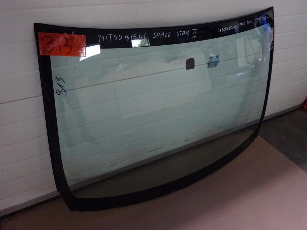 фото №1, Стекло лобовое перед mitsubishi space star ii 2013-