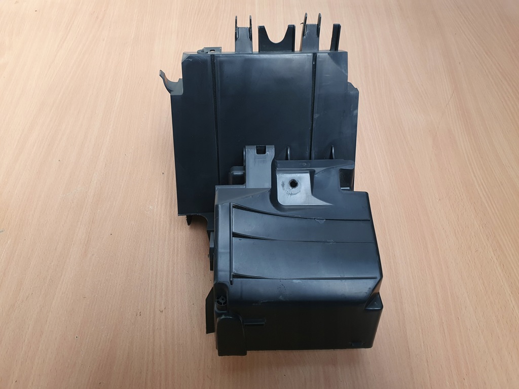 фото №8, Коробка запобіжників корпус свічка citroen ds5