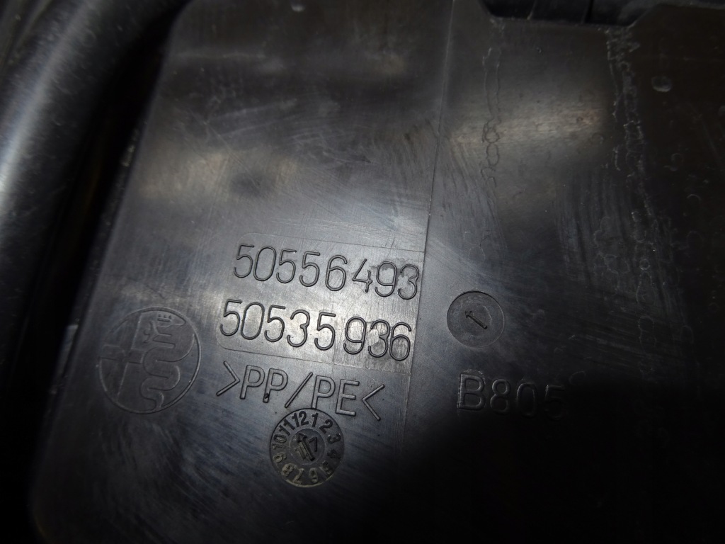 фото №3, Alfa romeo stelvio бак омывателя 50556493