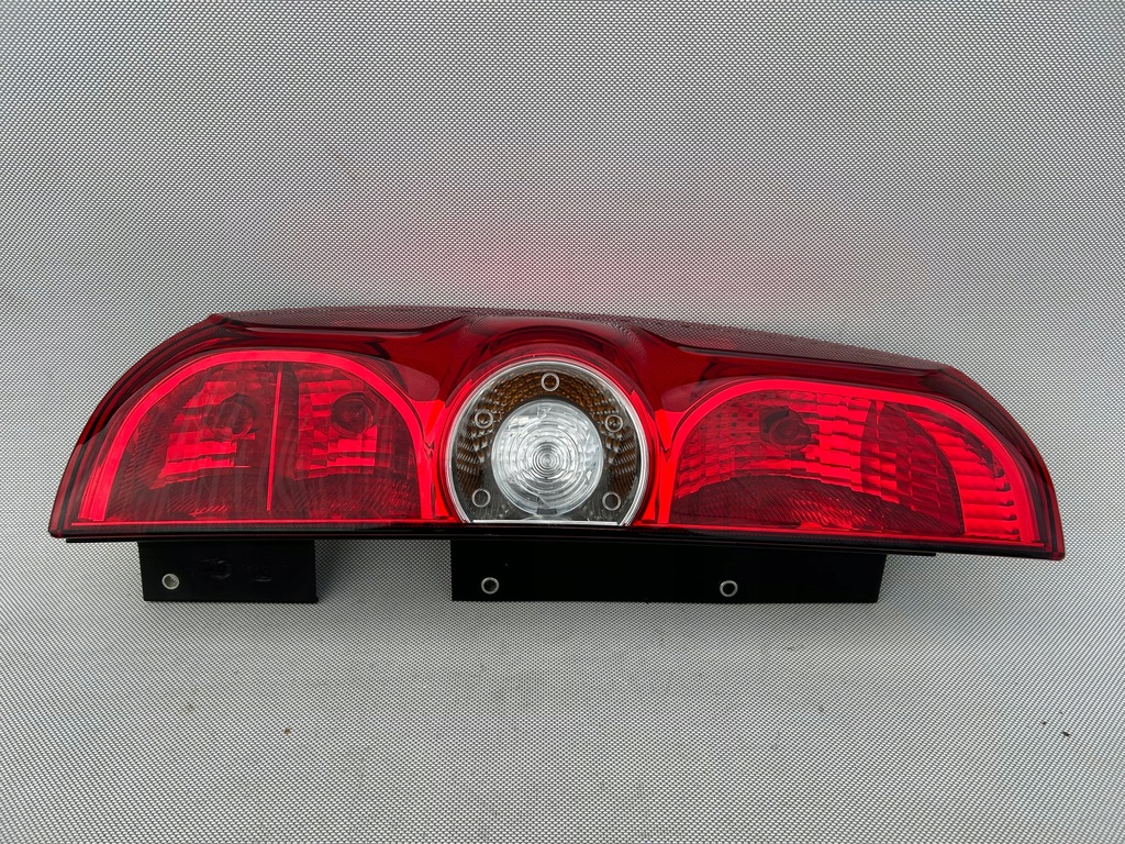 фото №1, Лампа задня задня ліва fiat doblo ii 2 оригінал 02038099900010 20380751