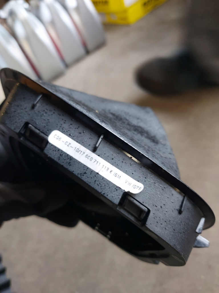 фото №6, Ручка чехол переключения передач vw polo v 6c lift 6c0711113b