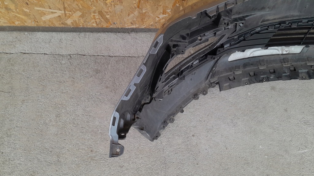 Opel mokka x бампер перед решітка радіатора комплектний  гарний в Україні