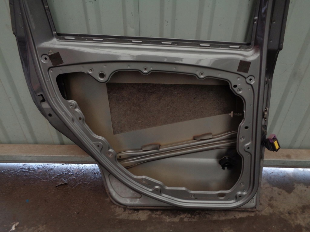 фото №11, Двері fiat croma 2 ii lift fl ліва задні kod 617