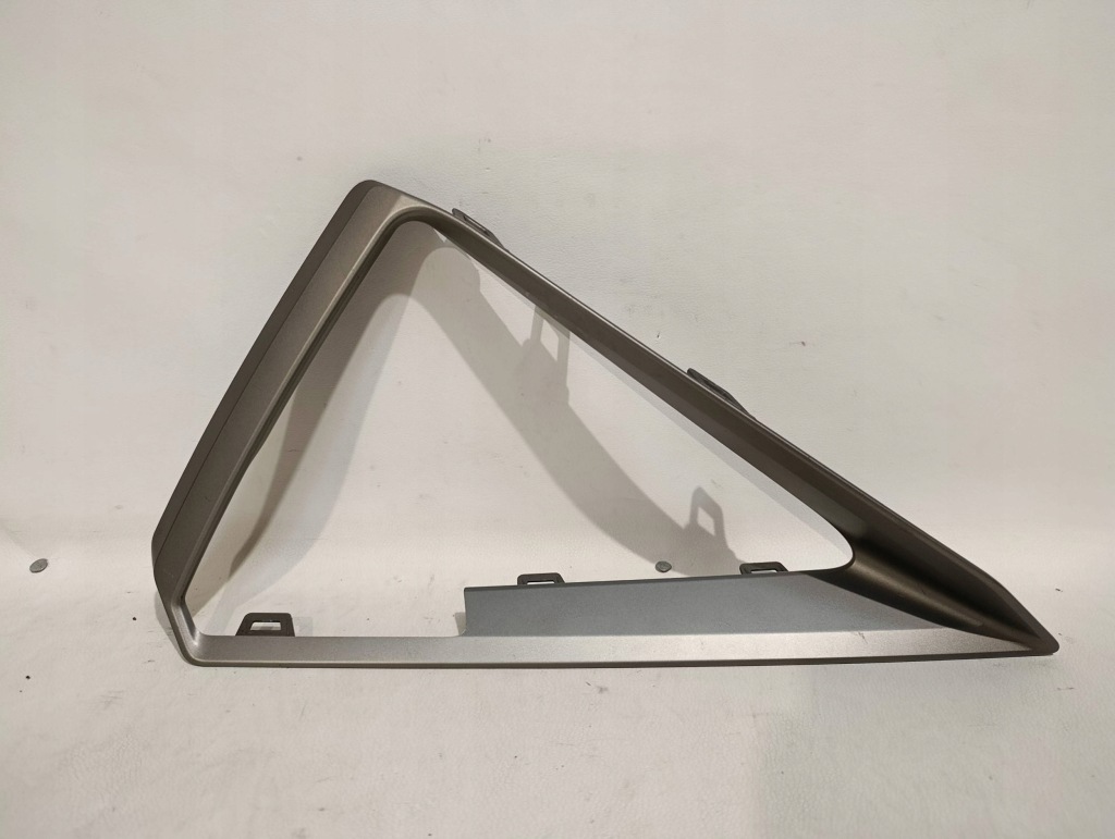 фото №1, Рамка решётка заглушка бампера задняя правая bmw 2 g42 511111739610