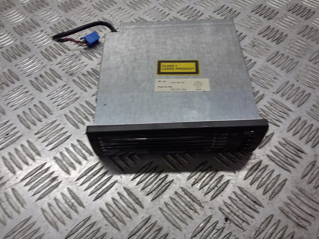 фото №1, Чейнджер дисков cd fiat stilo 735273184