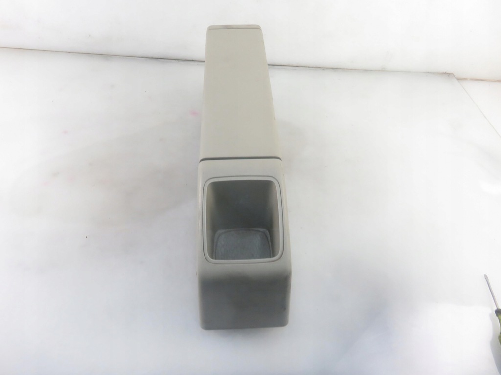 фото №5, Бардачок volvo fh ii 84001997