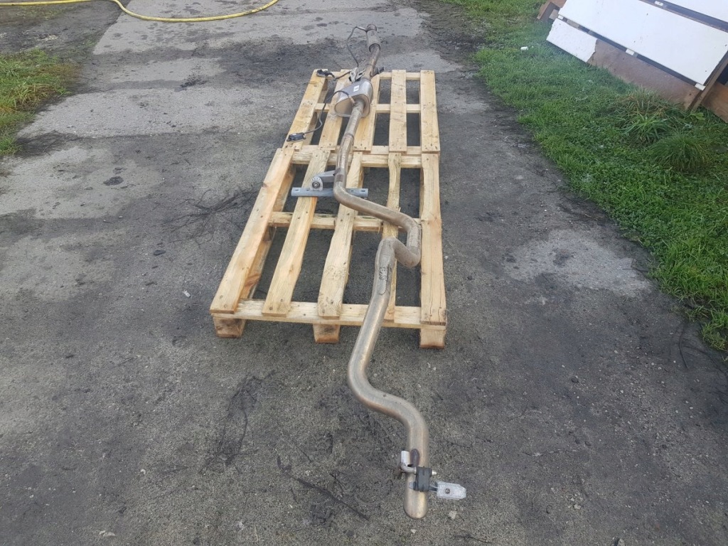 Купити Mercedes w177 177 1.5 гасник вихлоп труба a2474910000